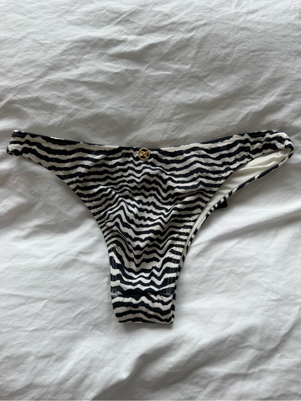 Vix Zebra Print Bikini Size Small - Picture 6 of 11